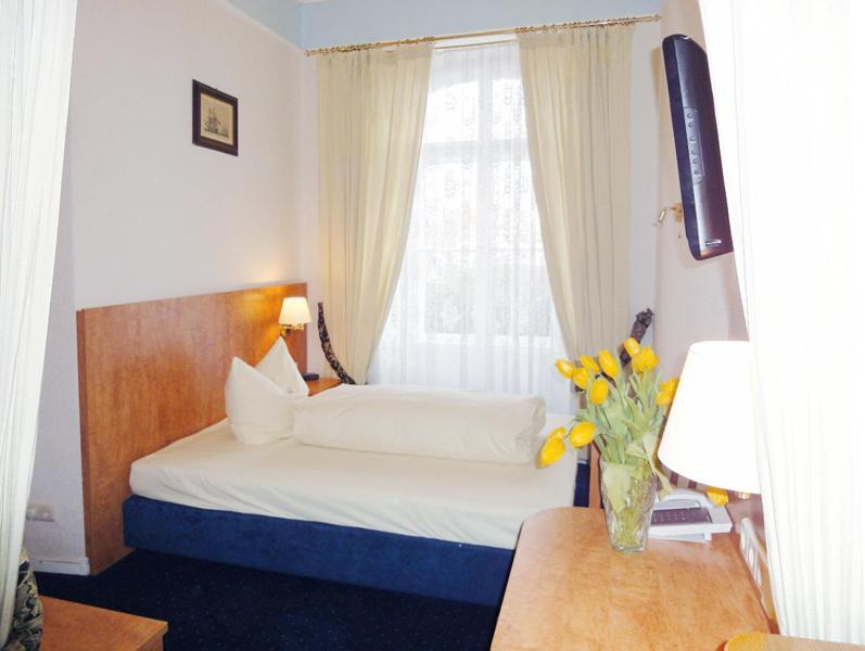 Hotel Bayerischer Hof Starnberg Pokój zdjęcie