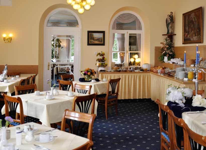 Hotel Bayerischer Hof Starnberg Zewnętrze zdjęcie